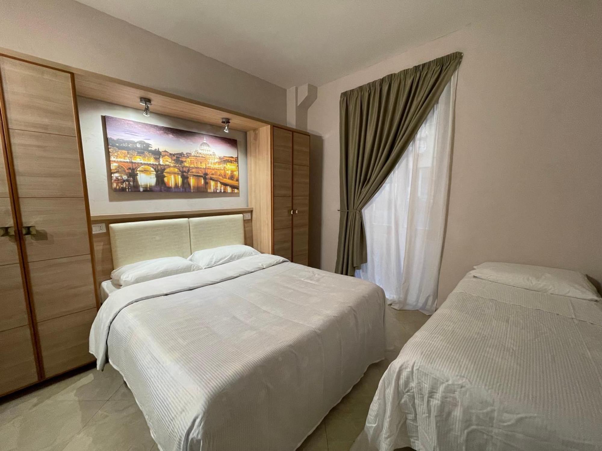 Spqr Roma Bed & Breakfast - Rome — Photos 2